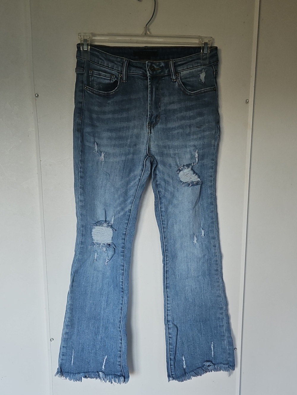 Risen Jeans Los Angeles Women’s Distressed  Blue Flare Jeans Hi Rise Size 7